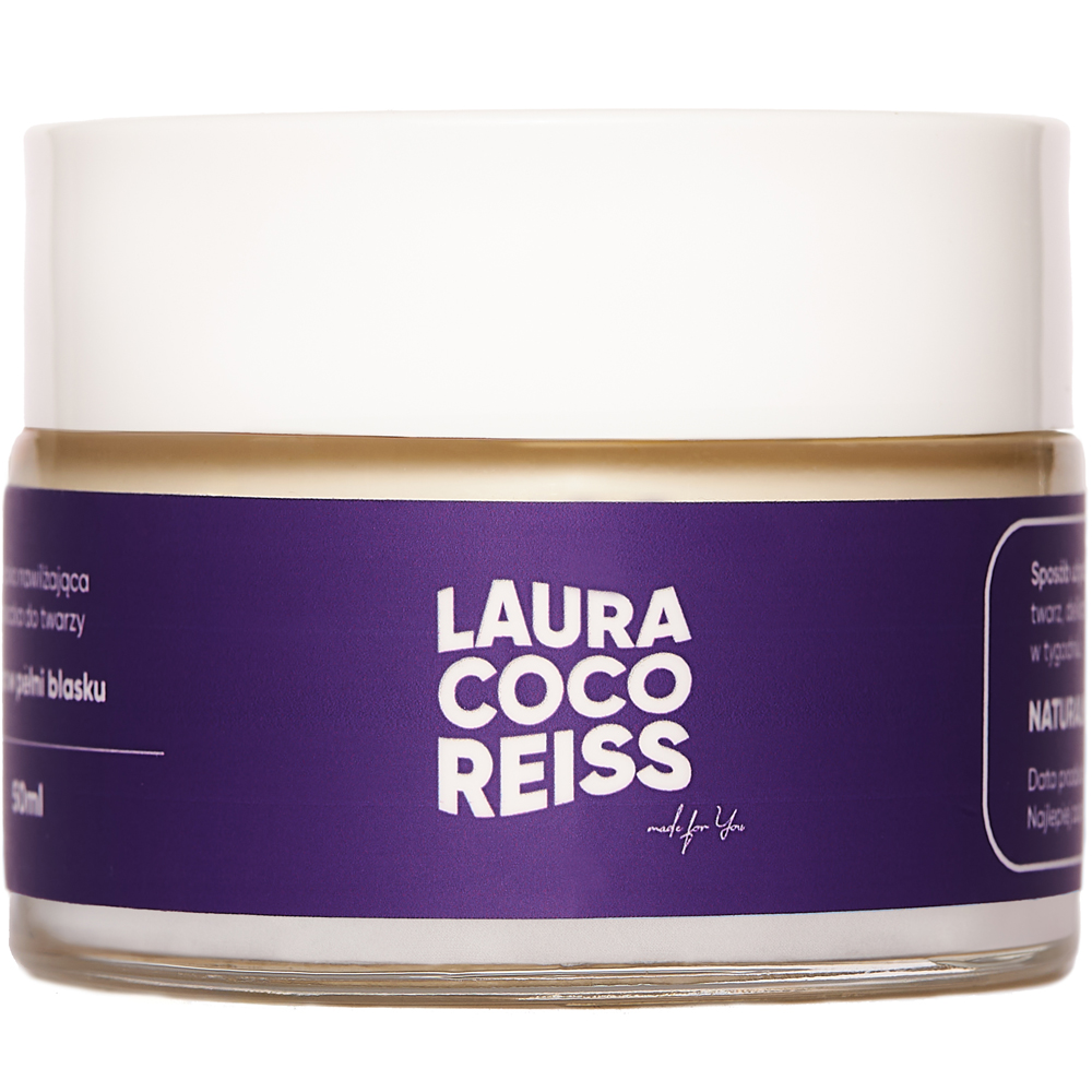Laura Coco Reiss āda ar pilnībā mirdzošu ādu