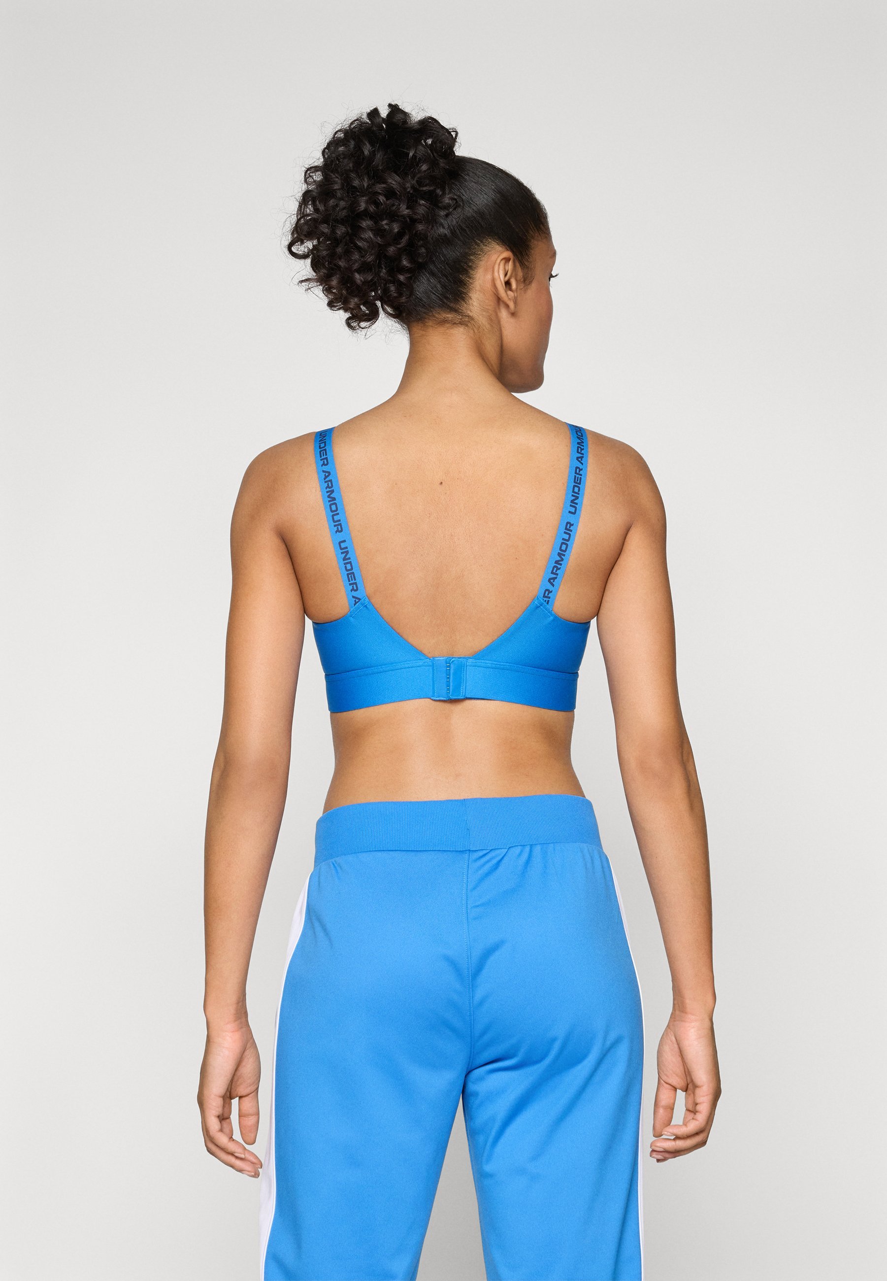 Under Armour INFINITY MID BRA – Sport-BH mit mittlerem Halt – Blue Atlantis/Washed Navy