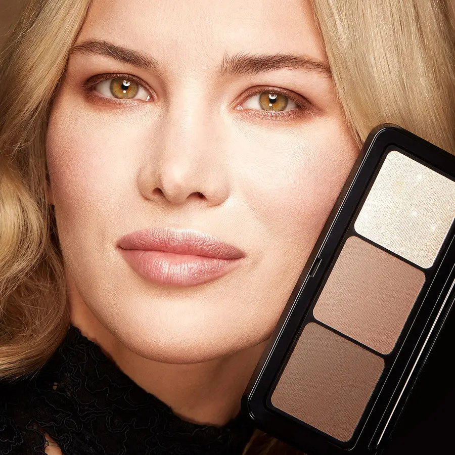 PALETA ZA CONTOUR OBSESSION 01 Fair