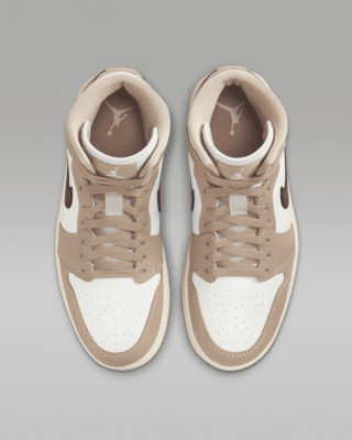 Air Jordan 1 Mid Women's Shoes