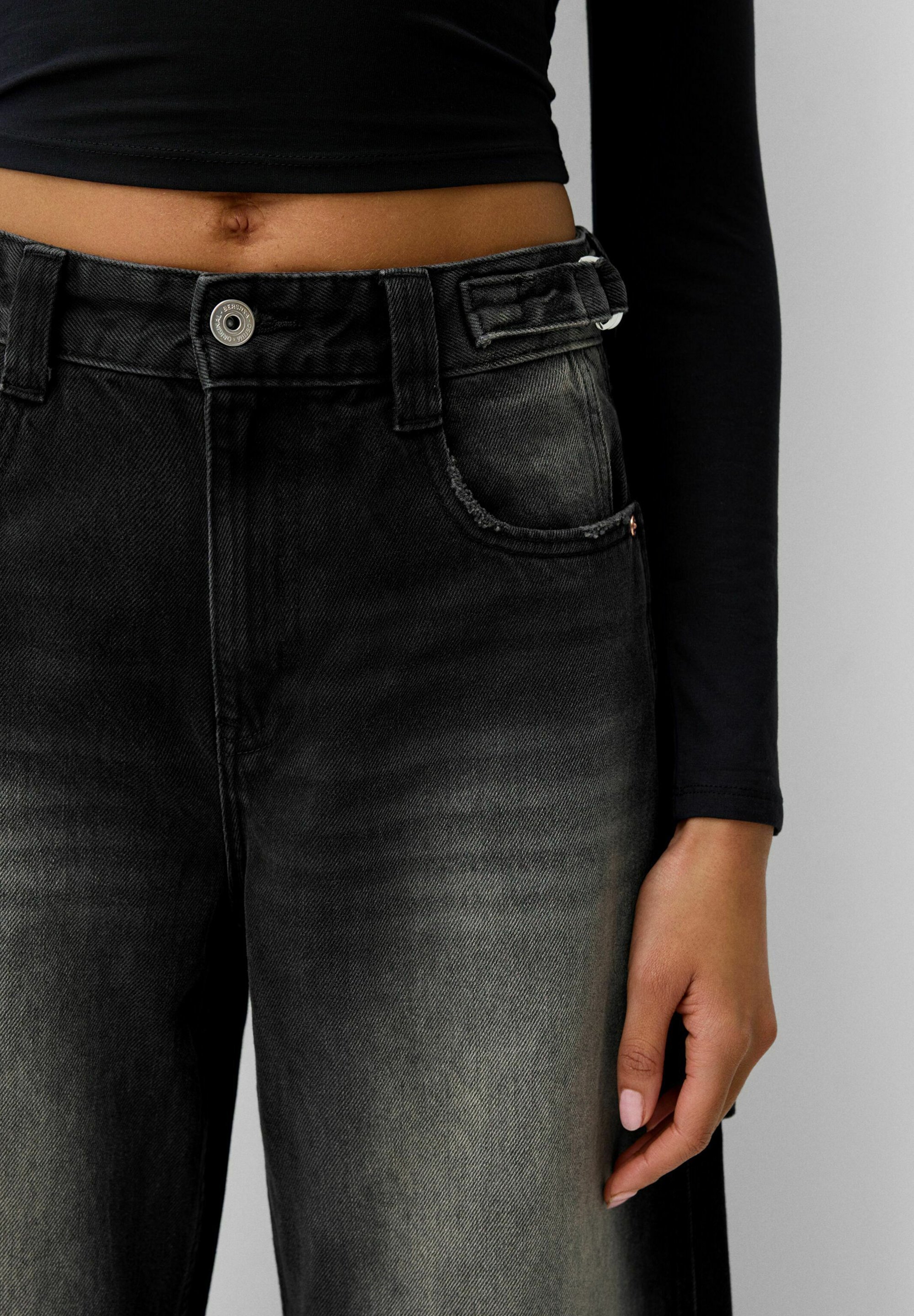 Bershka a gamba larga