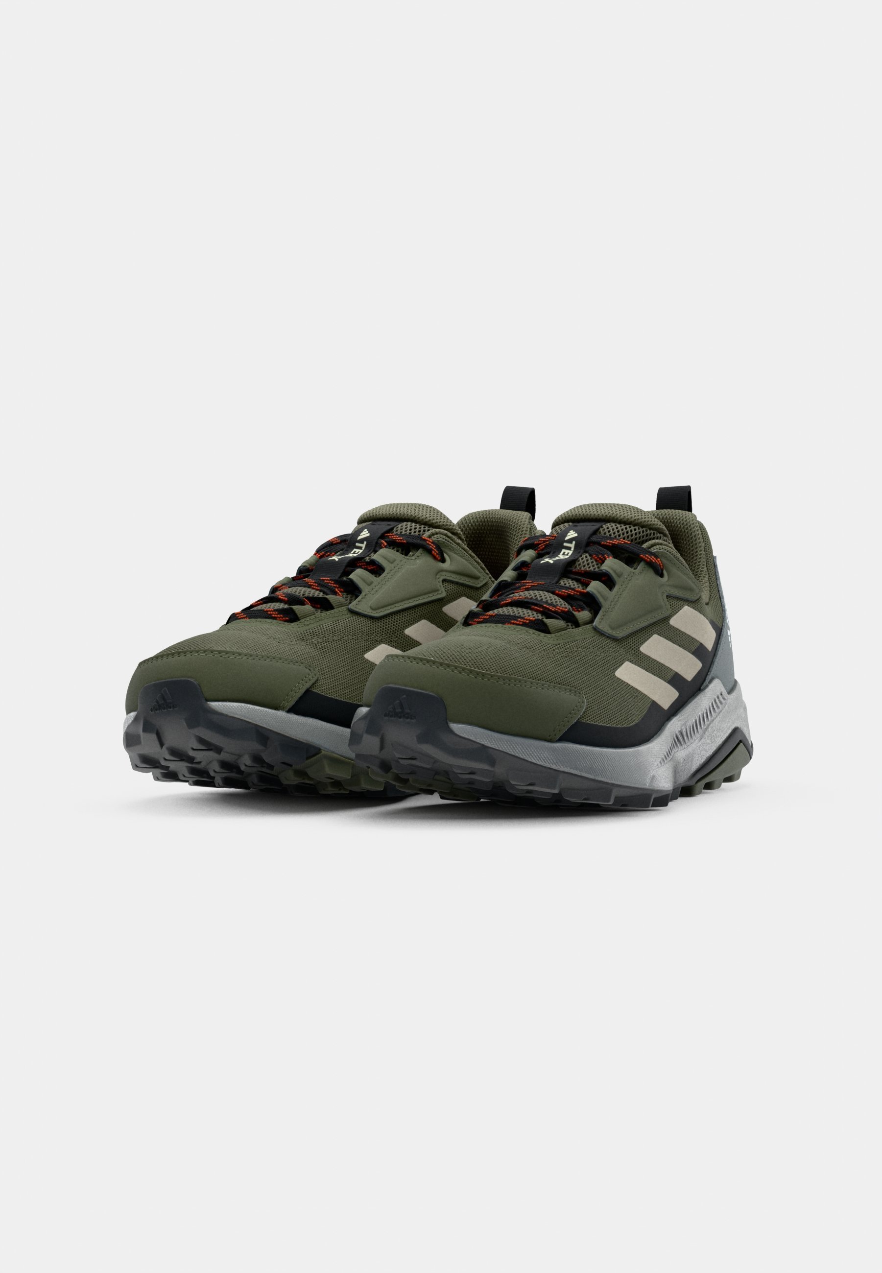 Adidas Terrex ANYLANDER - Chaussures d'escalade - olive strata beige core black