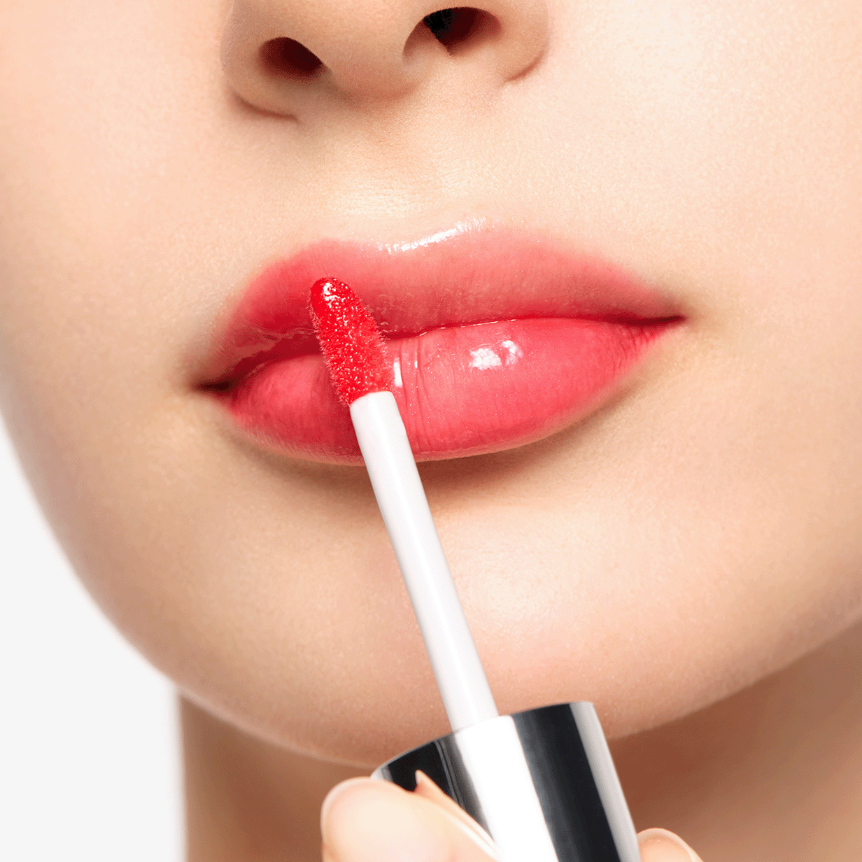 Total Lip Gloss Luxusné lesky na pery