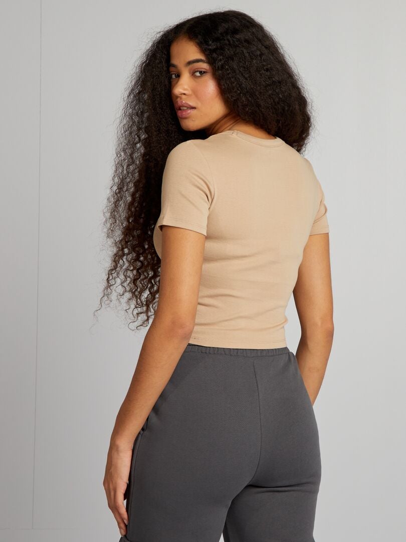 Korte crop top met korte mouwen - BEIGE