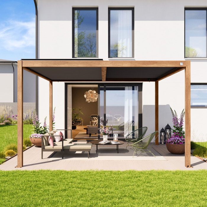 Pérgola PRIMEYARD de 4x4 m con postes de aluminio efecto madera y lamas de acero ajustables.
