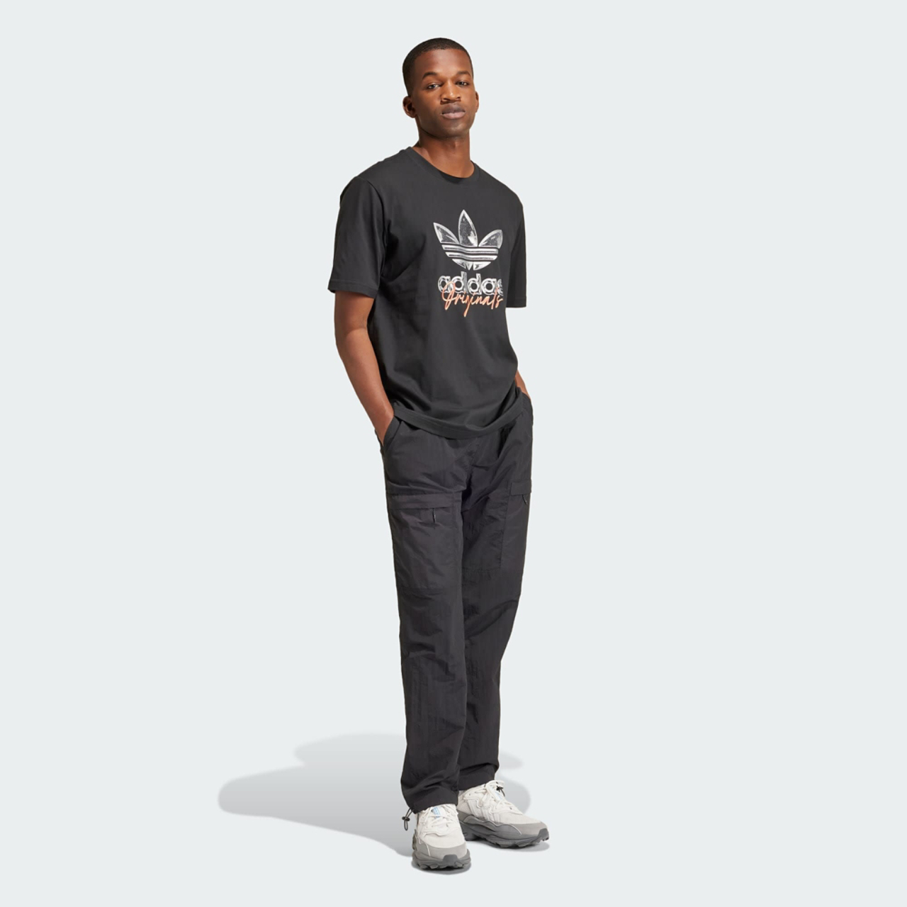 adidas Cargo -verryttelyasu