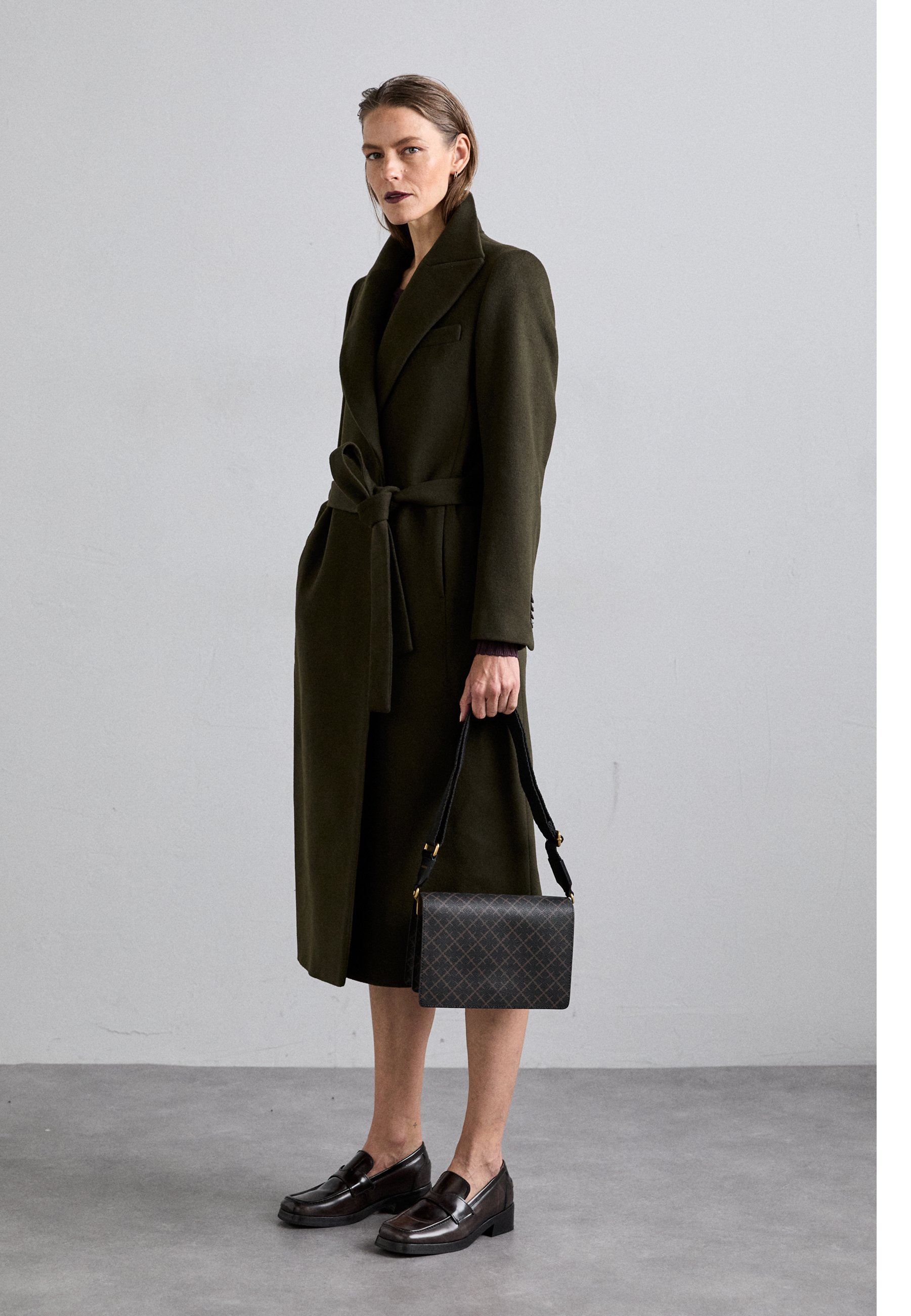 By Malene Birger LOENNA - Sac bandoulière - dark chokolate