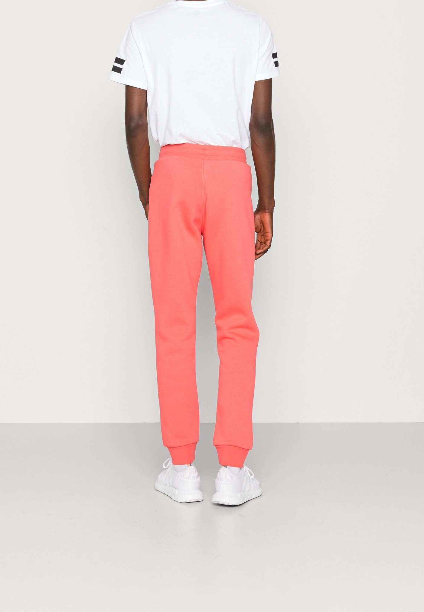 Bas de survêtement adidas Originals - rose