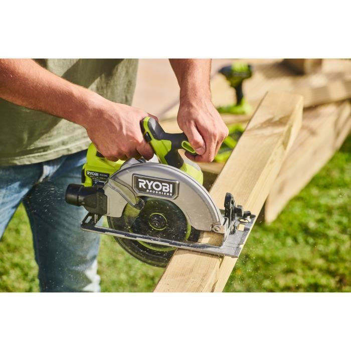 Serra circular - RYOBI - Sem escovas - Motor sem escovas - 18V - Diâmetro 184 mm x 16 mm - 4.500 rpm - Fornecida com 1 lâmina de 24 dentes