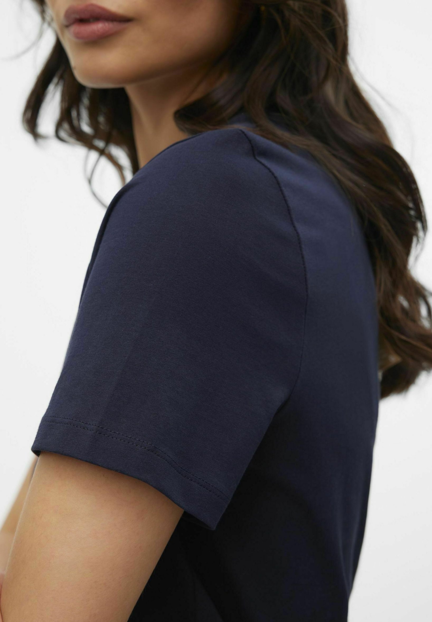 Vero Moda VMPAULINA - T-shirt basique - ciel nocturne