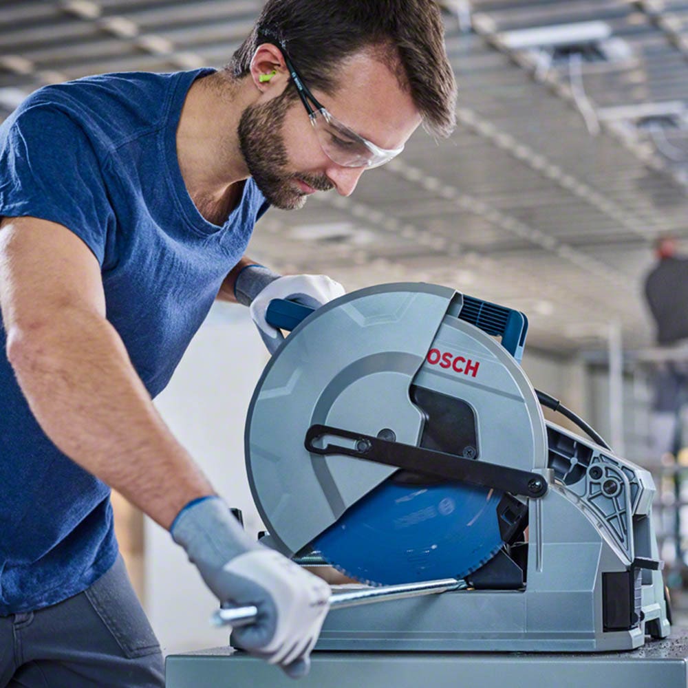 Fierăstrău circular TCT BOSCH 305 mm cu 60 de dinți pentru tăierea metalelor – STEEL EXPERT