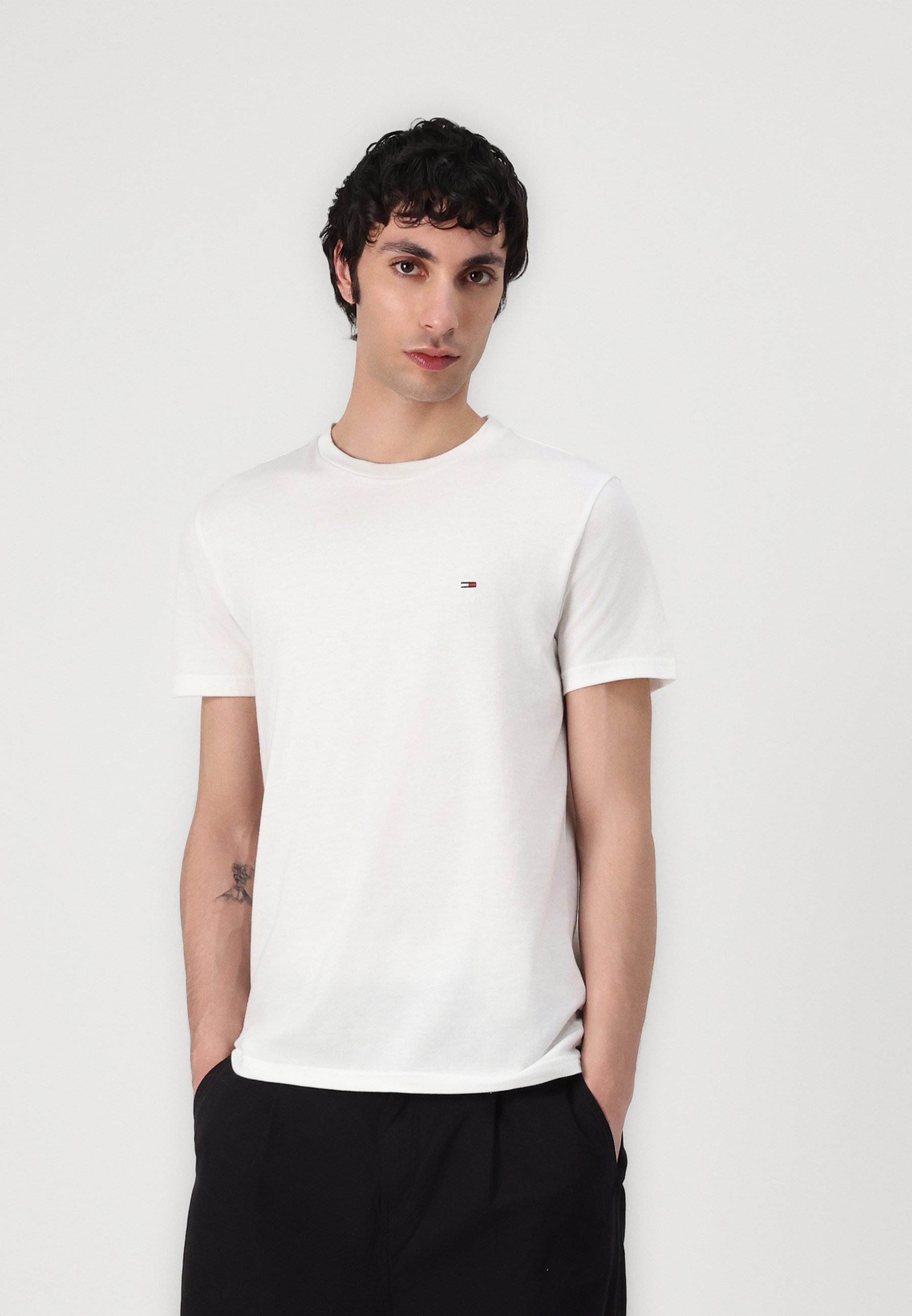 Confezione da 2 T-shirt slim Tommy Jeans - T-shirt basic - blu notte scuro/ecru