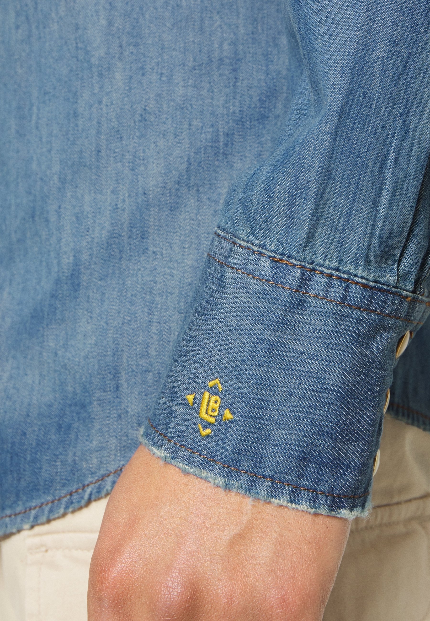 Wrangler-skjorte - blå denim