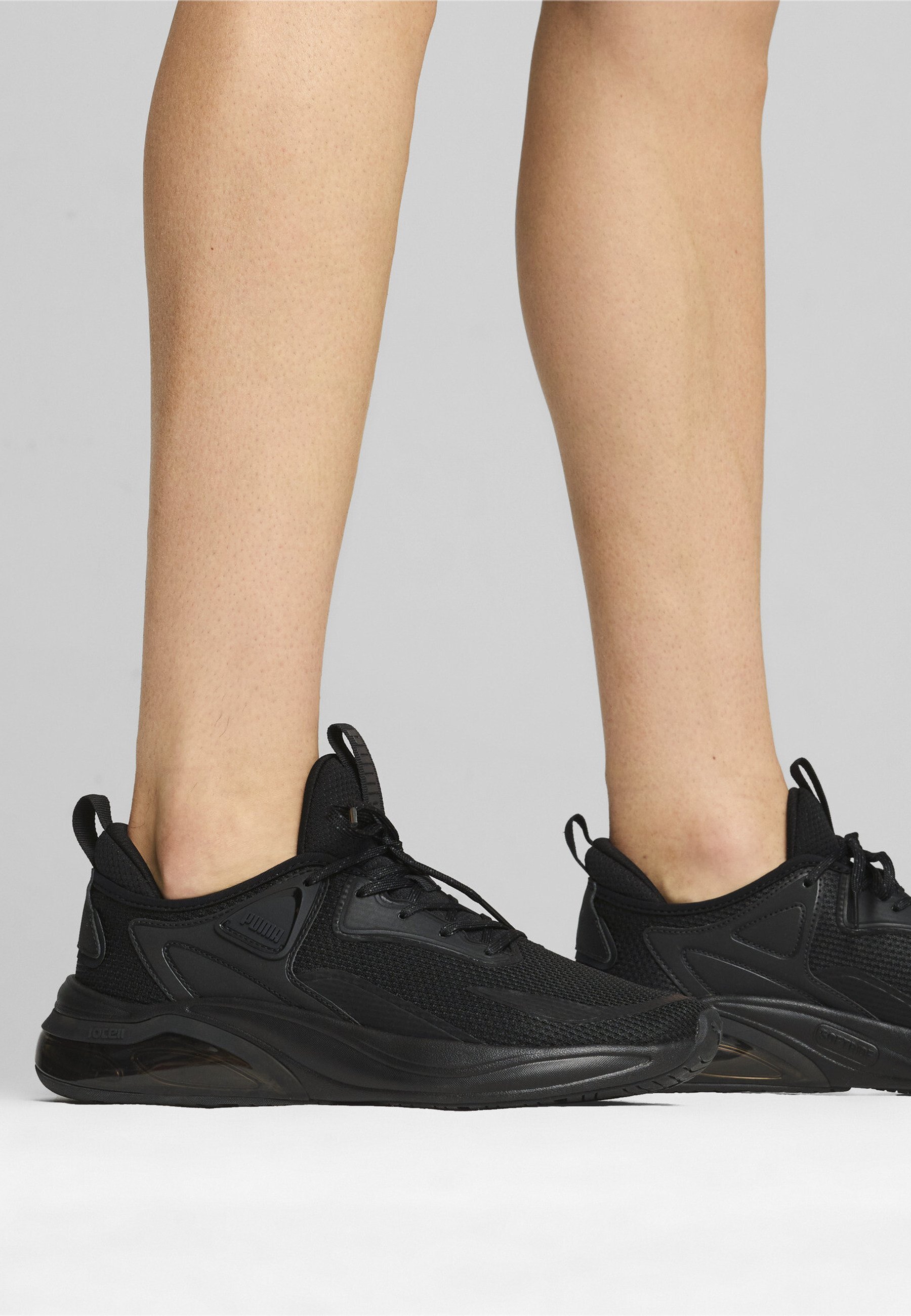 Puma CELL THRILL UNISEXE - Chaussures de running sur route - Noir