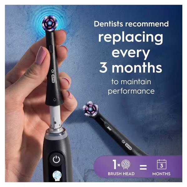Главе четкице Oral-B iO Radiant White, црне, 4 комада