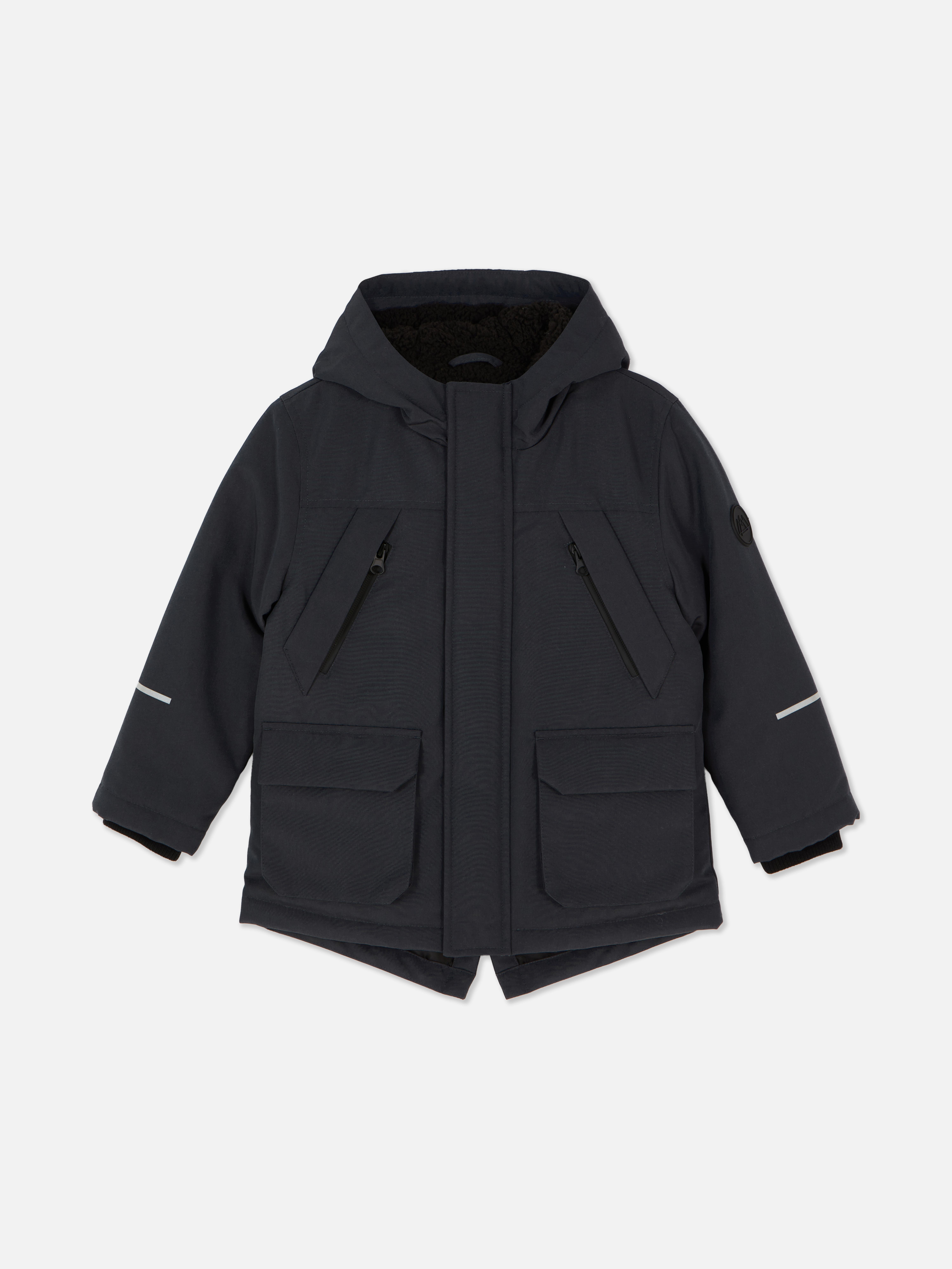 Utility-Parka Ein eleganter Parka für einen minimalistischen Outdoor-Stil