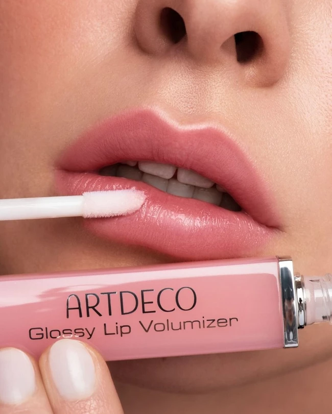Volumizator de buze lucioase 6 ml - ARTDECO