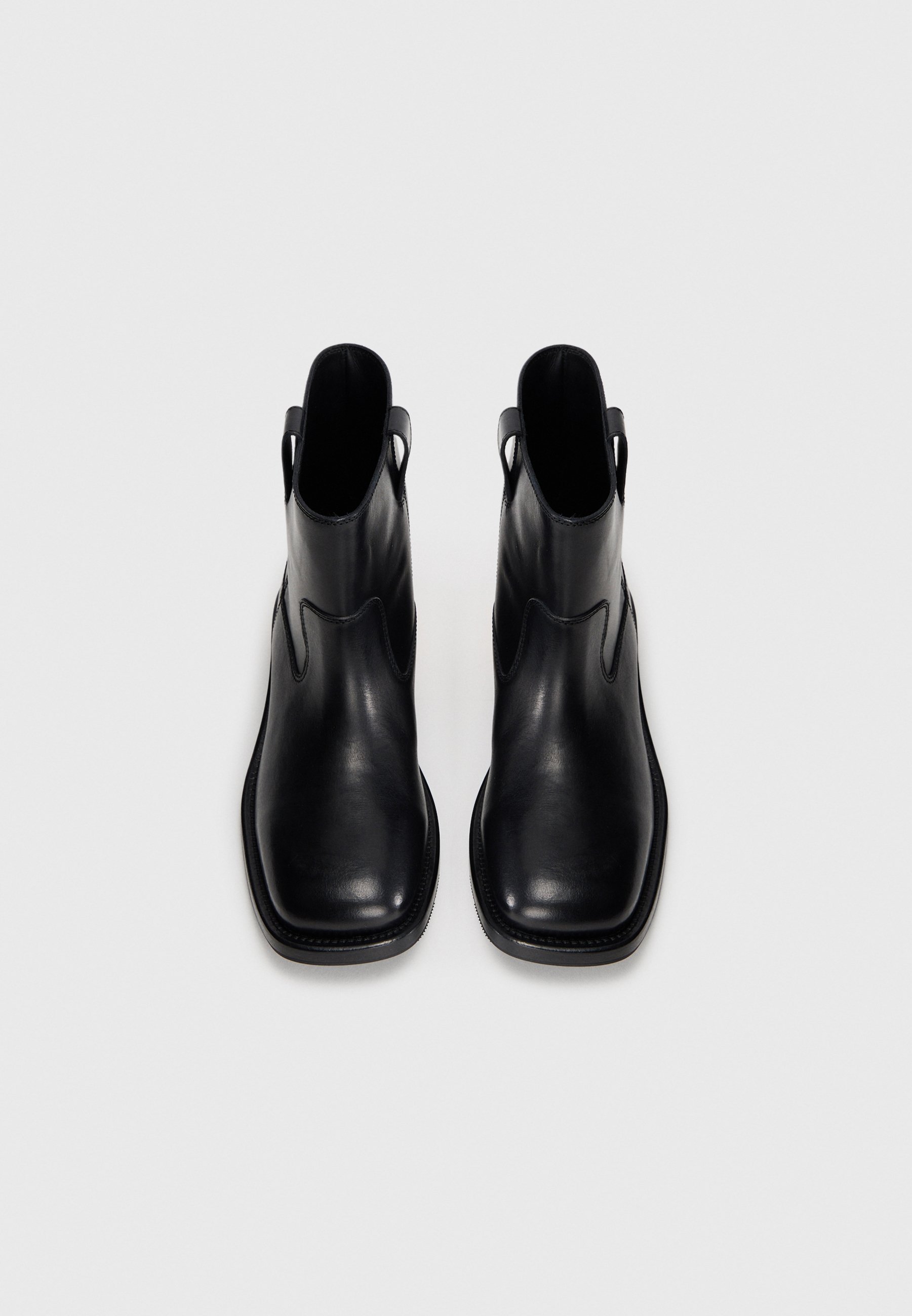 MOSCHINO Klassische Stiefeletten - Schwarz