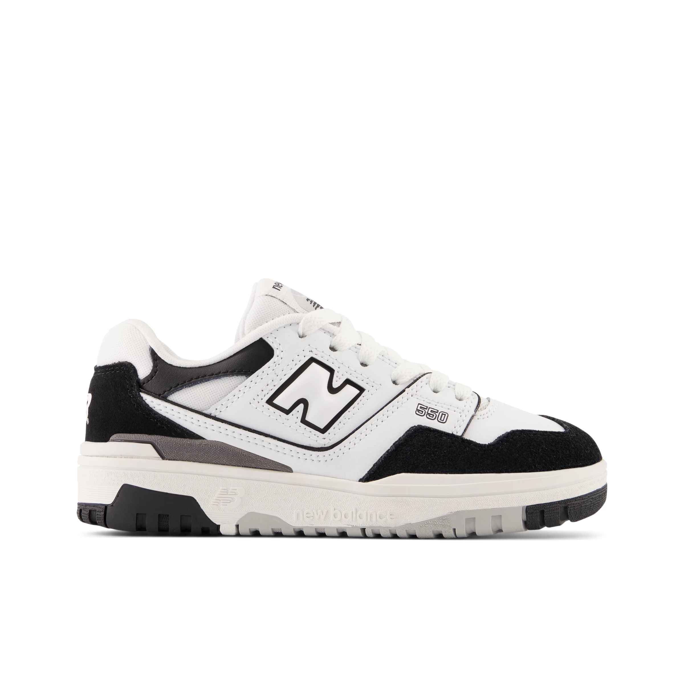 550 White con black e rain cloud