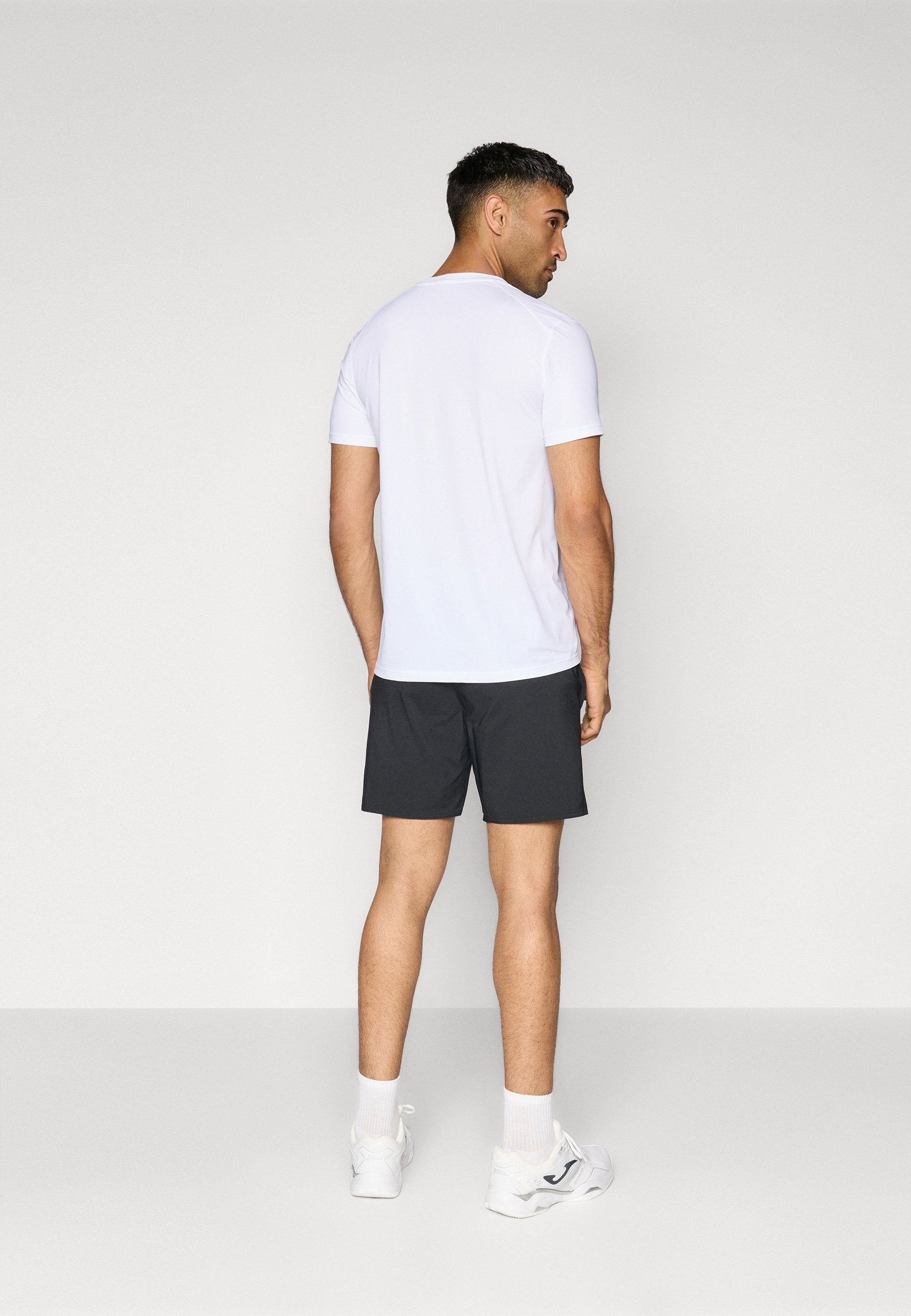 J.LINDEBERG Sports PRESTON SHORTS - Pantaloncini sportivi - neri