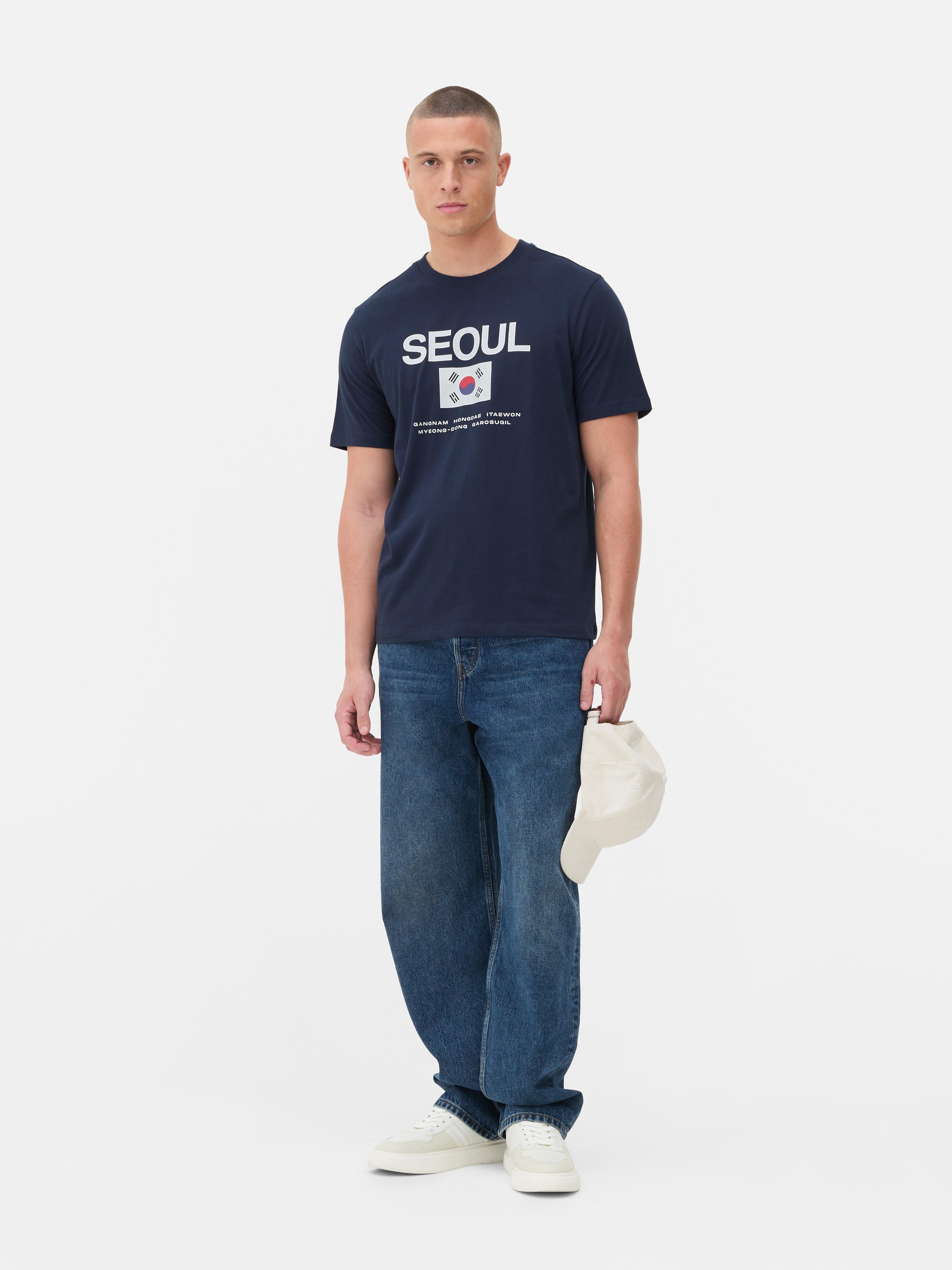 Seoul Print T-Shirt Dieses Rundhals-T-Shirt mit der südkoreanischen Flagge ist ein Must-have für lässige Looks.