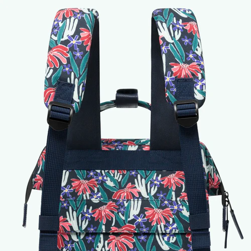 Cabaia Adventurer Small Edea blue backpack