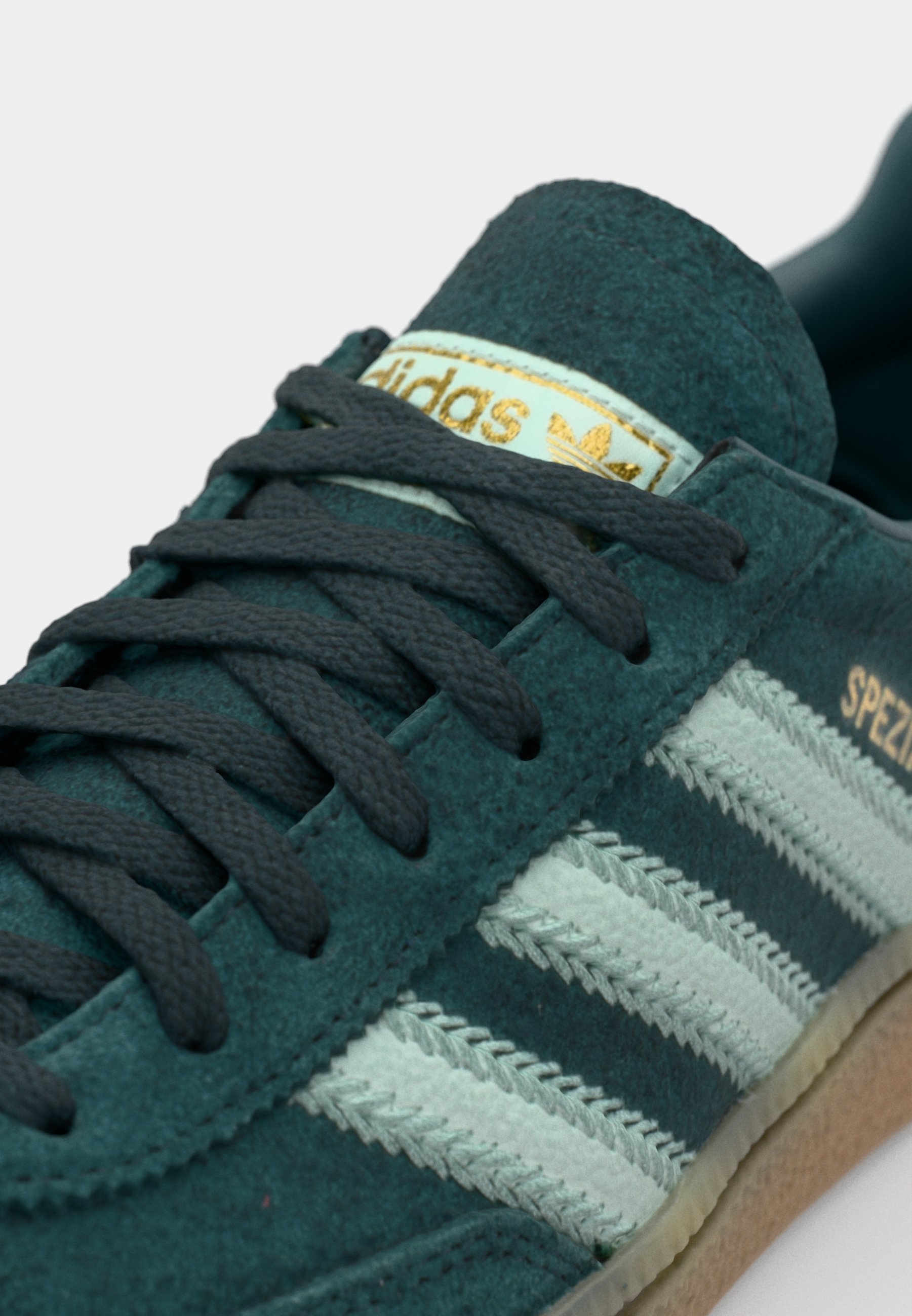 adidas Originals Lave Sneakers