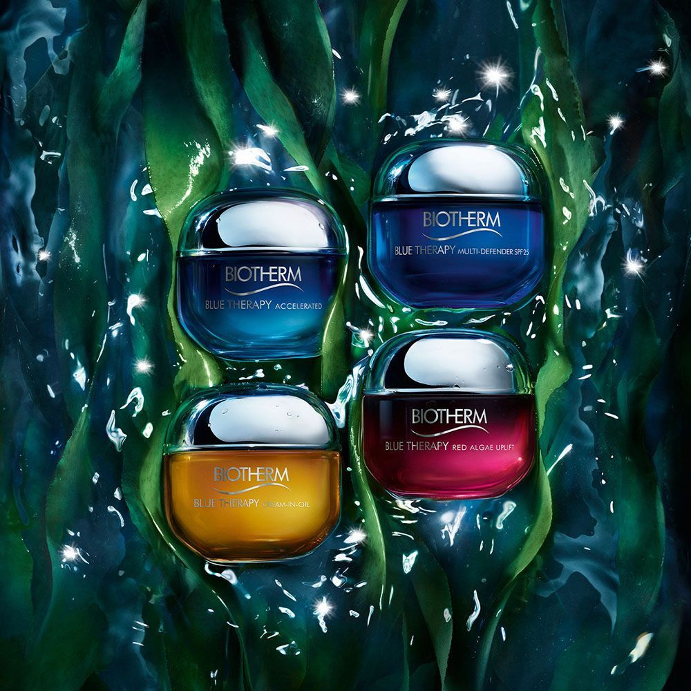 „Blue Therapy“ gintaro dumblių atgaivinamasis dieninis kremas Prabangūs drėkinamieji ir maitinamieji ingredientai