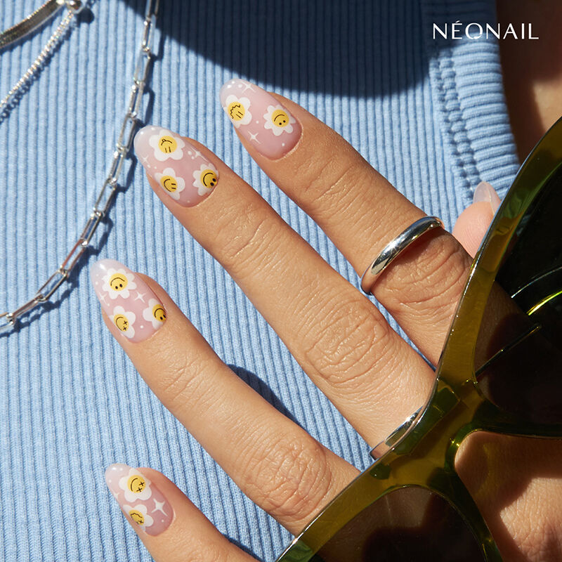 Neonnail mosolyok