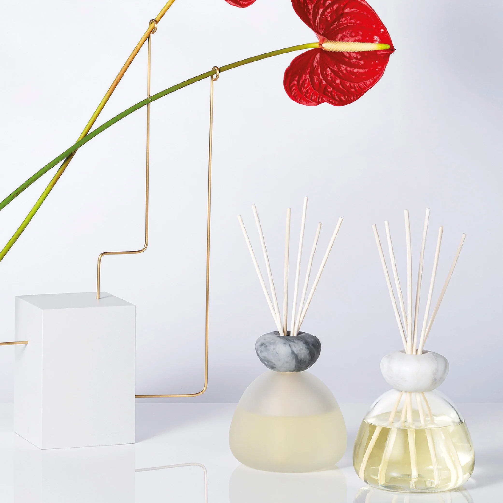 Air Design Diffusore Marble - Trasparente con Tappo Bianco - Diffusore di Profumo