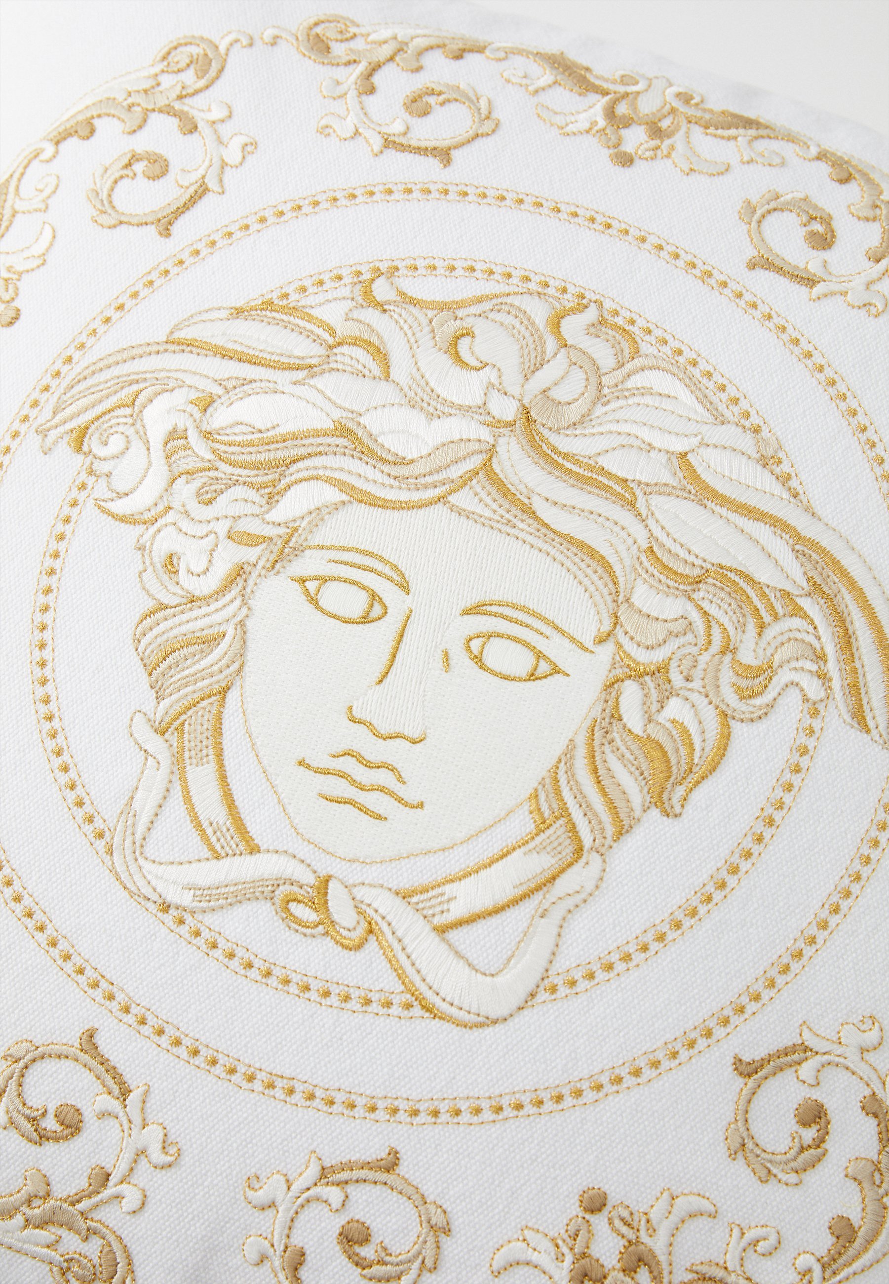 Coussins et housses de coussins Versace