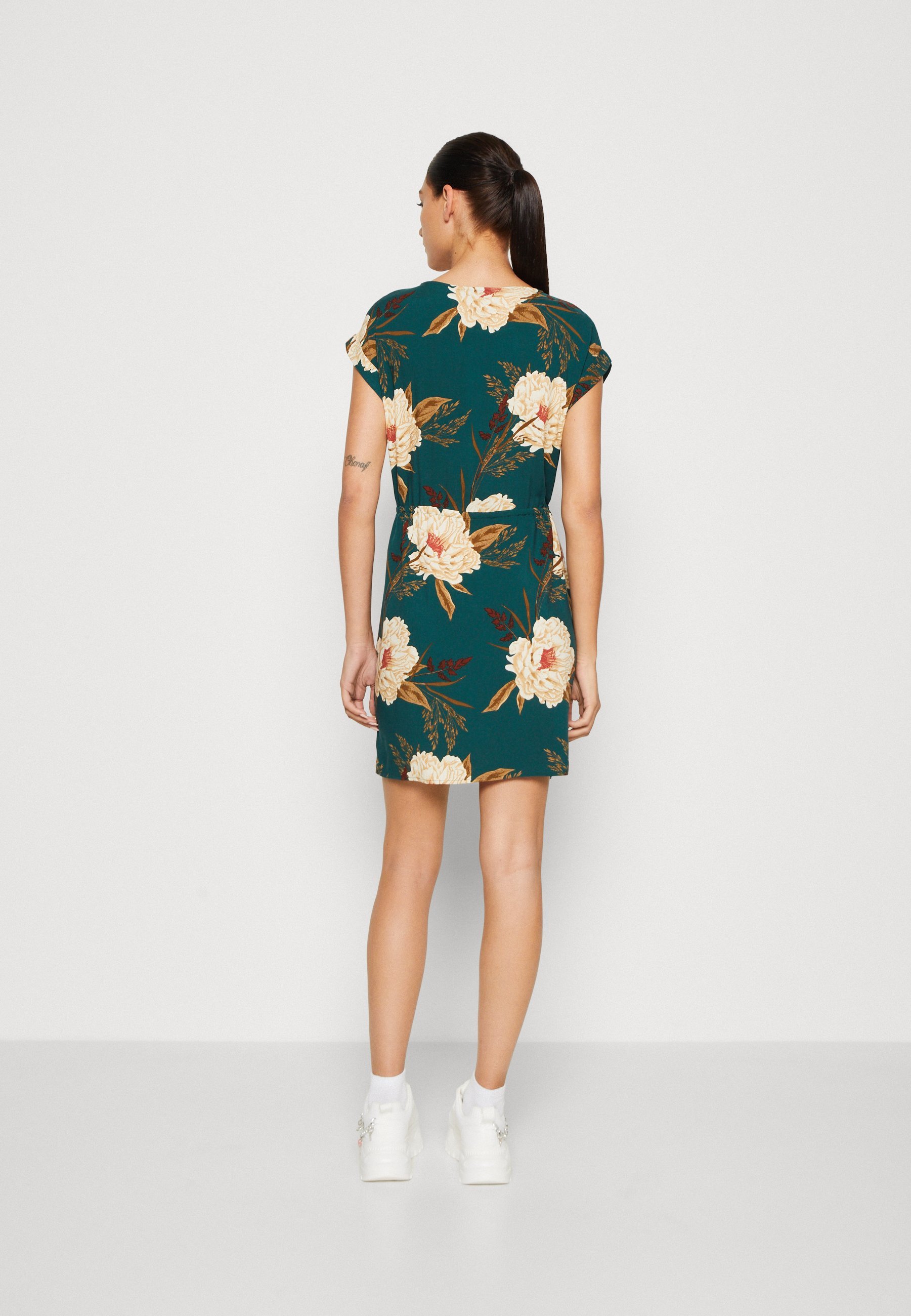 Vero Moda VESTIDO CURTO VMEASY TIE - Vestido de dia - ponderarosa camille