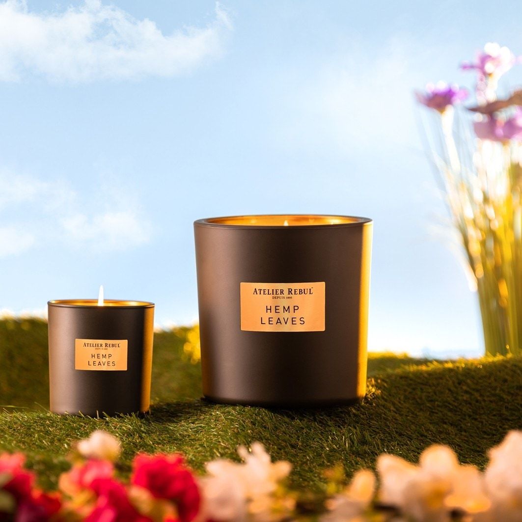 Atelier Rebul aromātiskā svece - 950 g