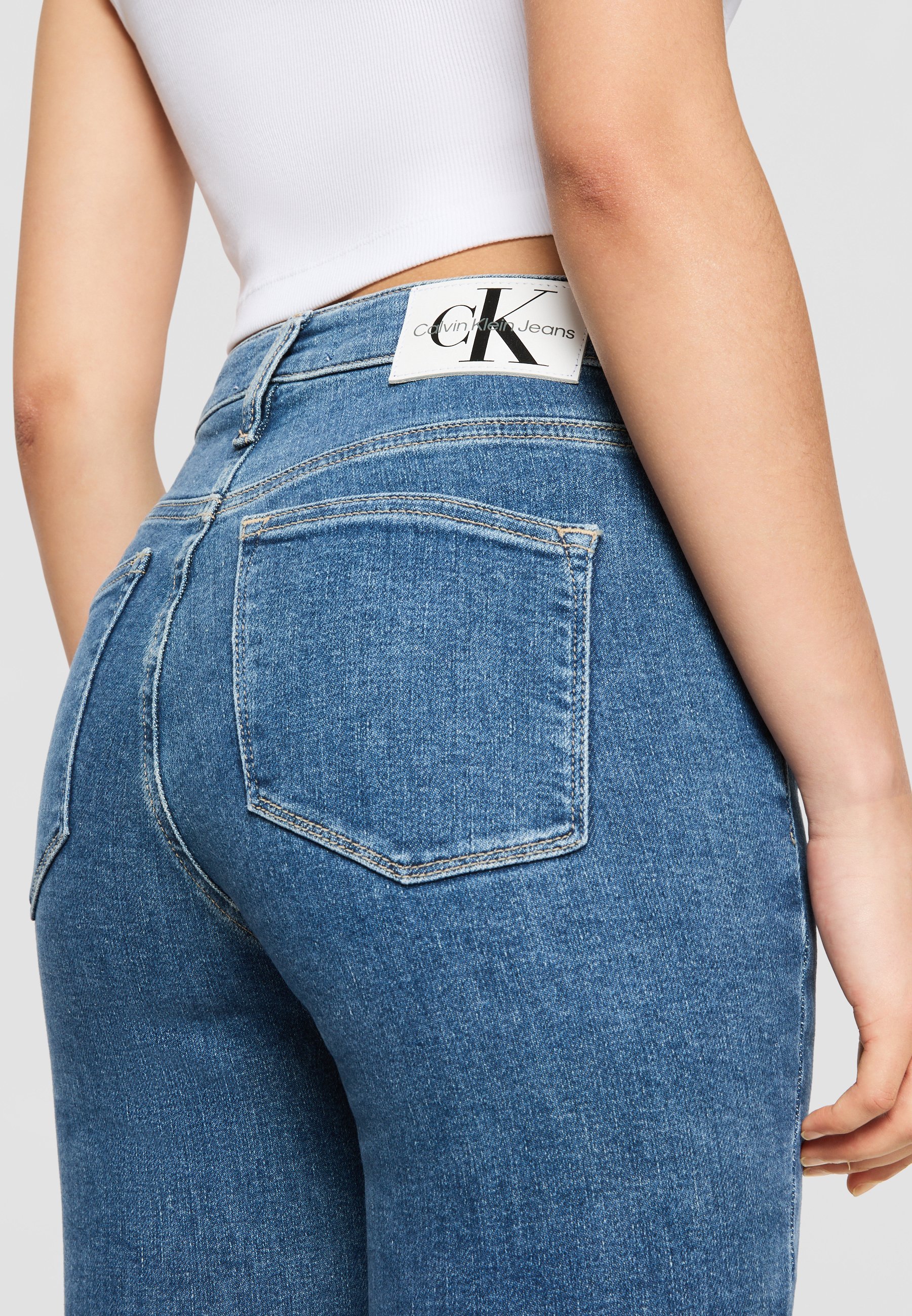 Calvin Klein Jeans HIGH RISE SKINNY - Skinny-Farkut - denim medium