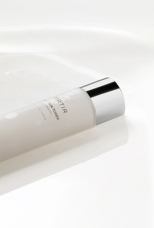 TIRTIR Milk Skin Toner тоник за лице за посветљивање и хидратацију