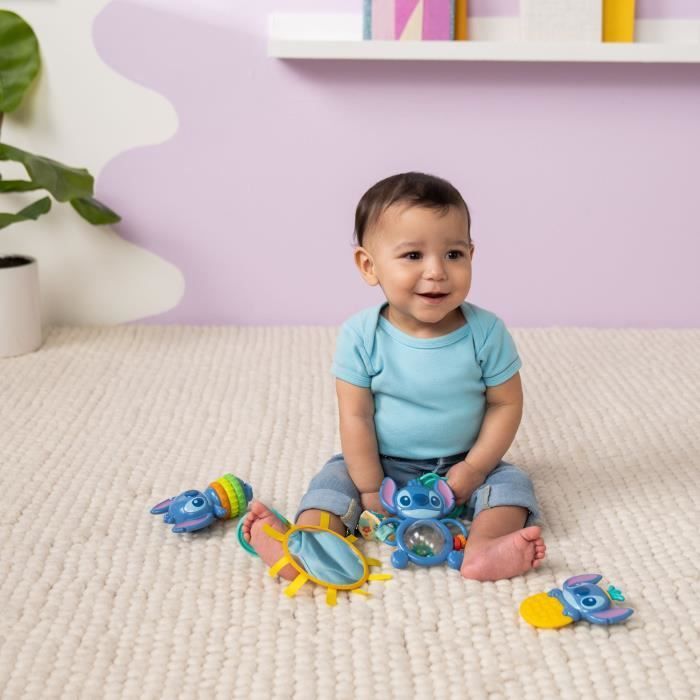 DISNEY BABY - STITCH - Coffret Cadeau Naissance​  - 4 jouets bébé , Hochet, Anneau de dentition, Jouets multisensoriels