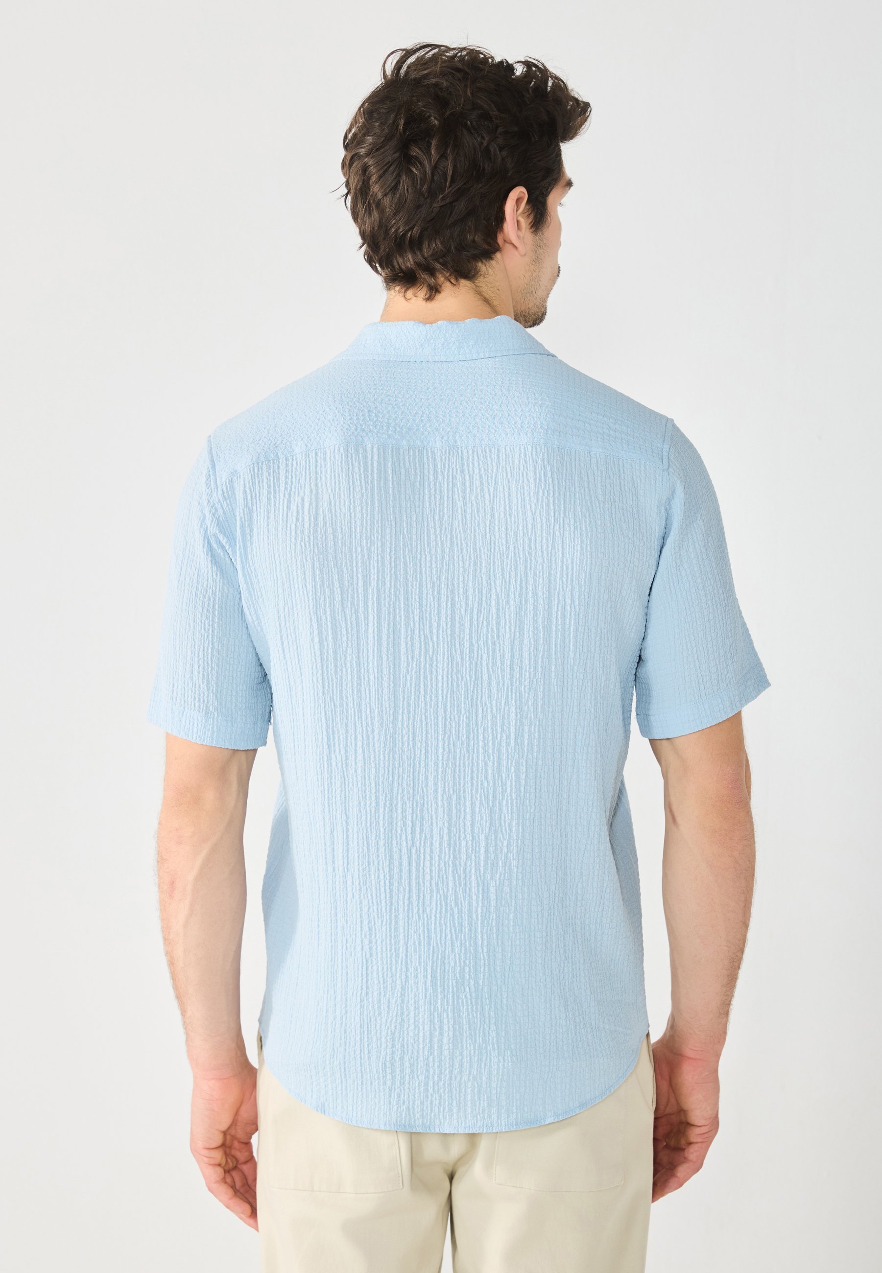 Pier One T-shirt met korte mouwen en textuur - chambrayblauw