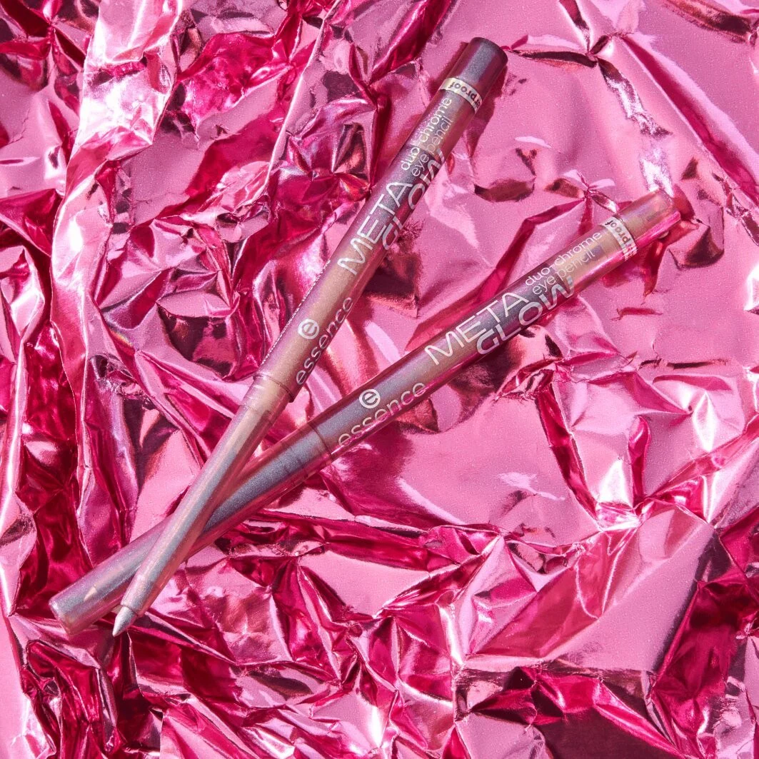 Essence META GLOW Duo-Chrome Eye Pencil