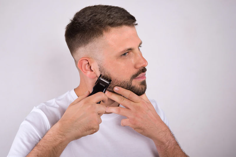 Aparador de barba e bigode Wahl