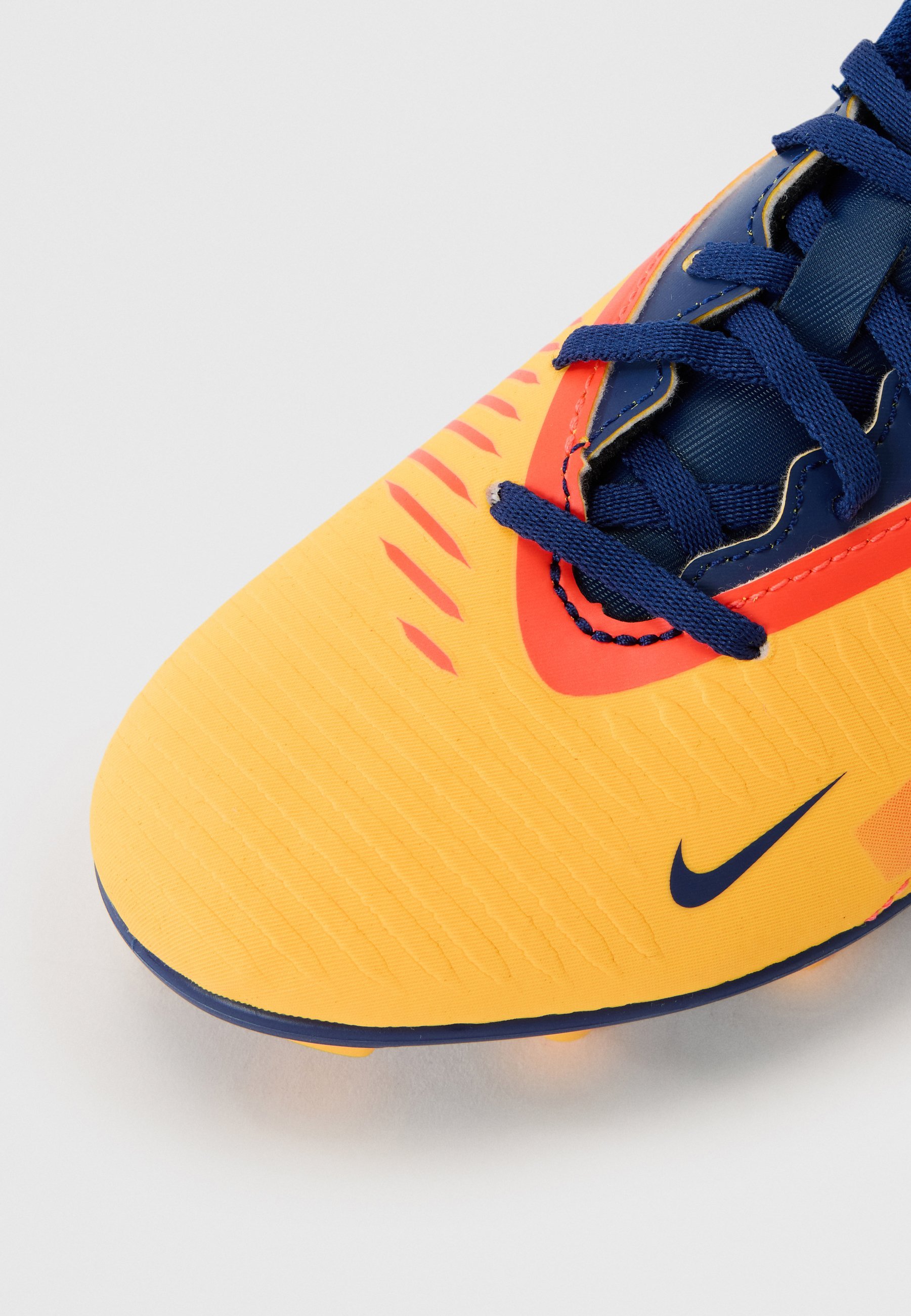 Nike Performance PHANTOM 6 LOW UNISEX - Kietos žemės futbolo bateliai - lazerio oranžinė/citrininė venom/mėlyna tuščia