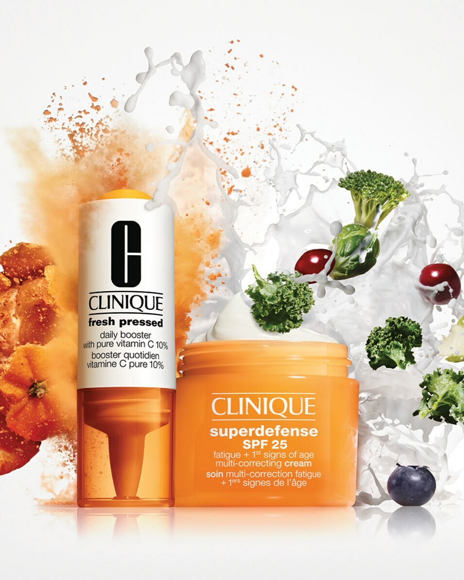 CLINIQUE SUPERDEFENSE FATIGUE   1ST SIGNS OF AGE MULTI-CORRECTING CREAM HYDRATERENDE DAGCRÈME MET SPF 25 - ANTI-AGING - DROGE/GEMENGDE HUID