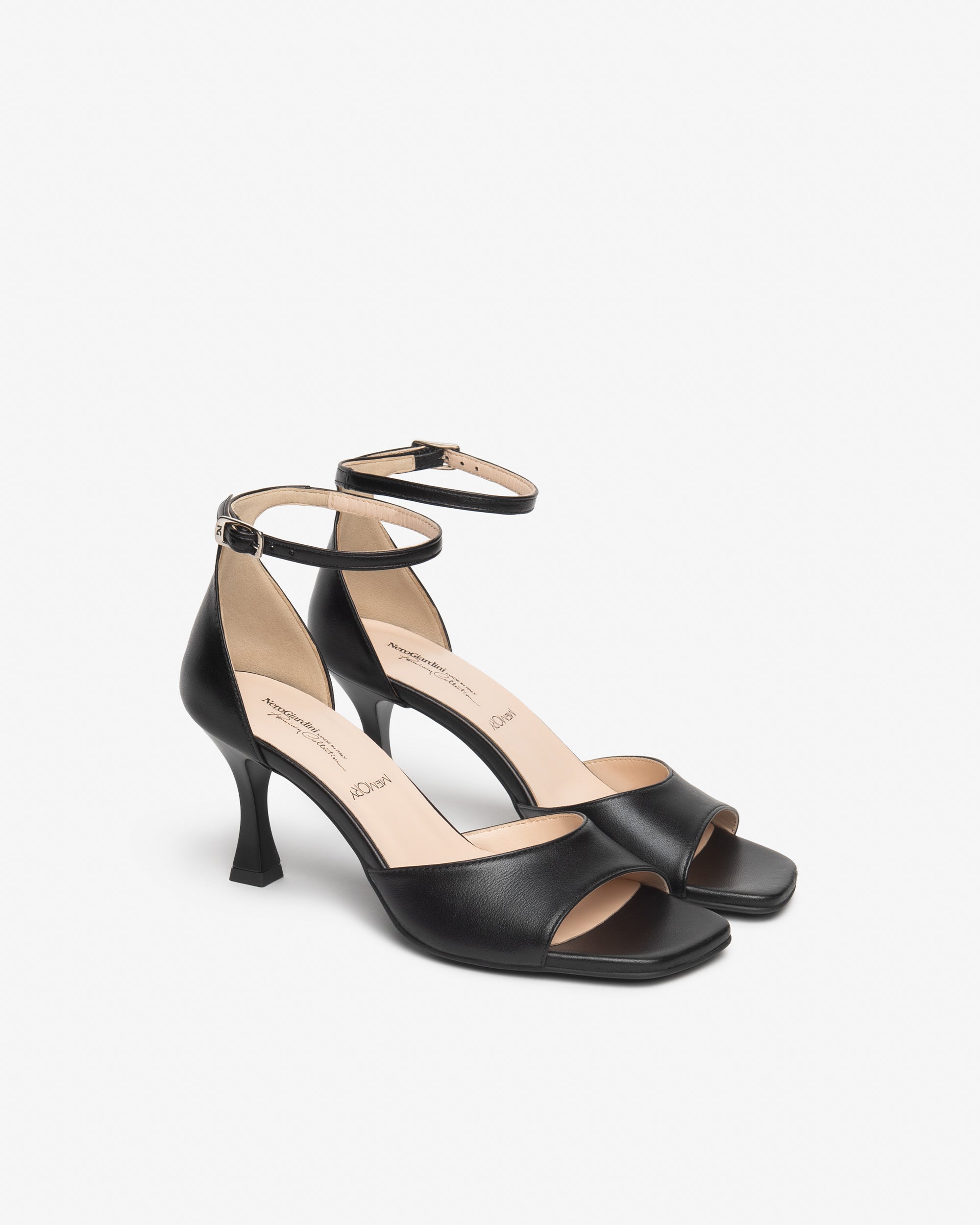  Sandales en cuir pour femmes