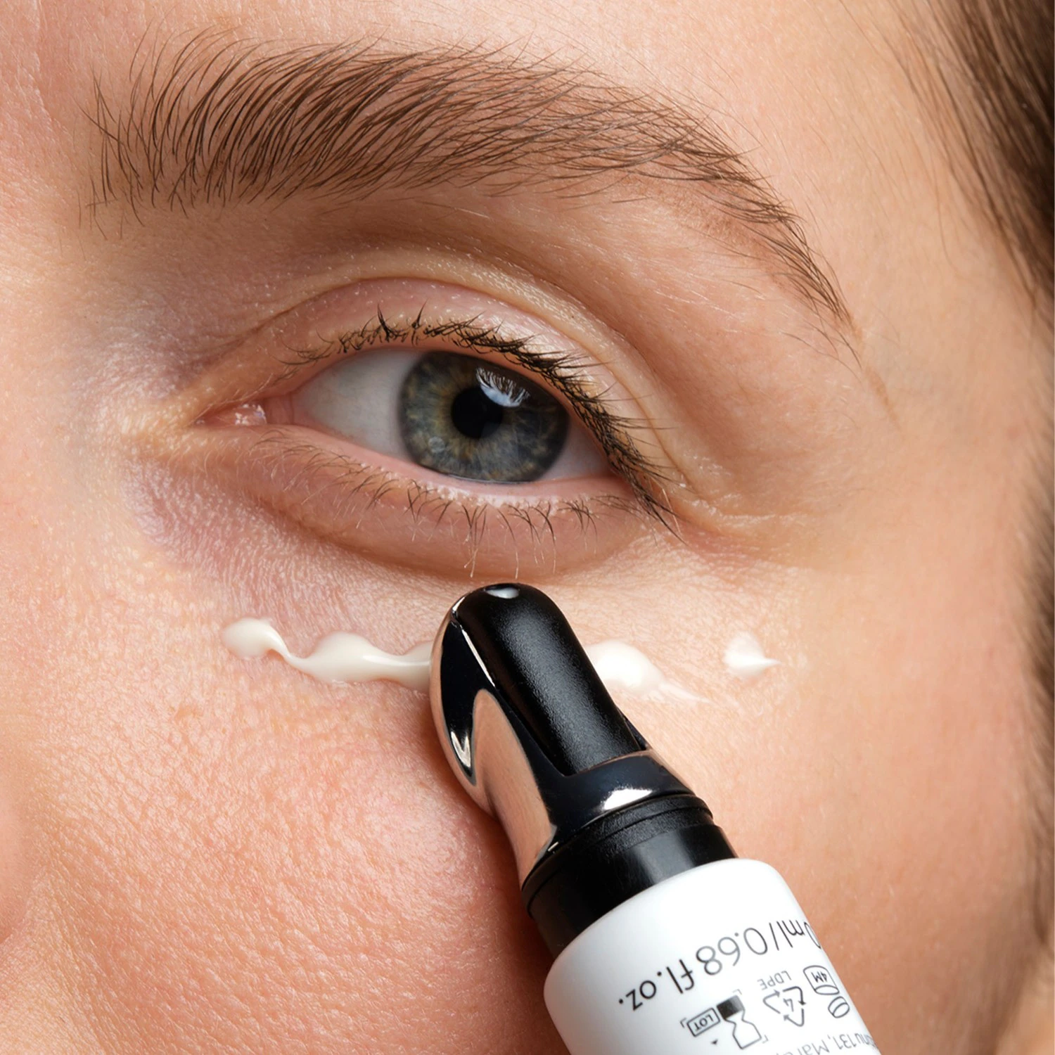 MÁDARA Wrinkle Resist Crème contour des yeux