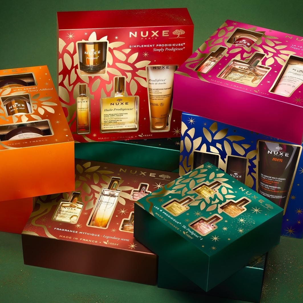 NUXE set za nego telesa Nuxe Prodigieux® darilni set - Prodigieux® olje za tuširanje 100 ml + Huile Prodigieuse® 100 ml + Prodigieux® Le Parfum 15 ml + svečka Prodigieuse® 70 g 1 kos.