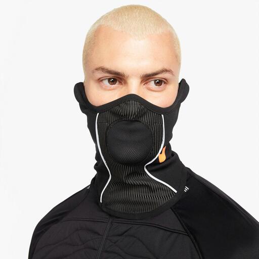 Cache-cou Nike