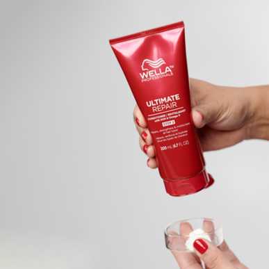 Odżywka Wella Professionals Ultimate Repair do włosów zniszczonych 200 ml