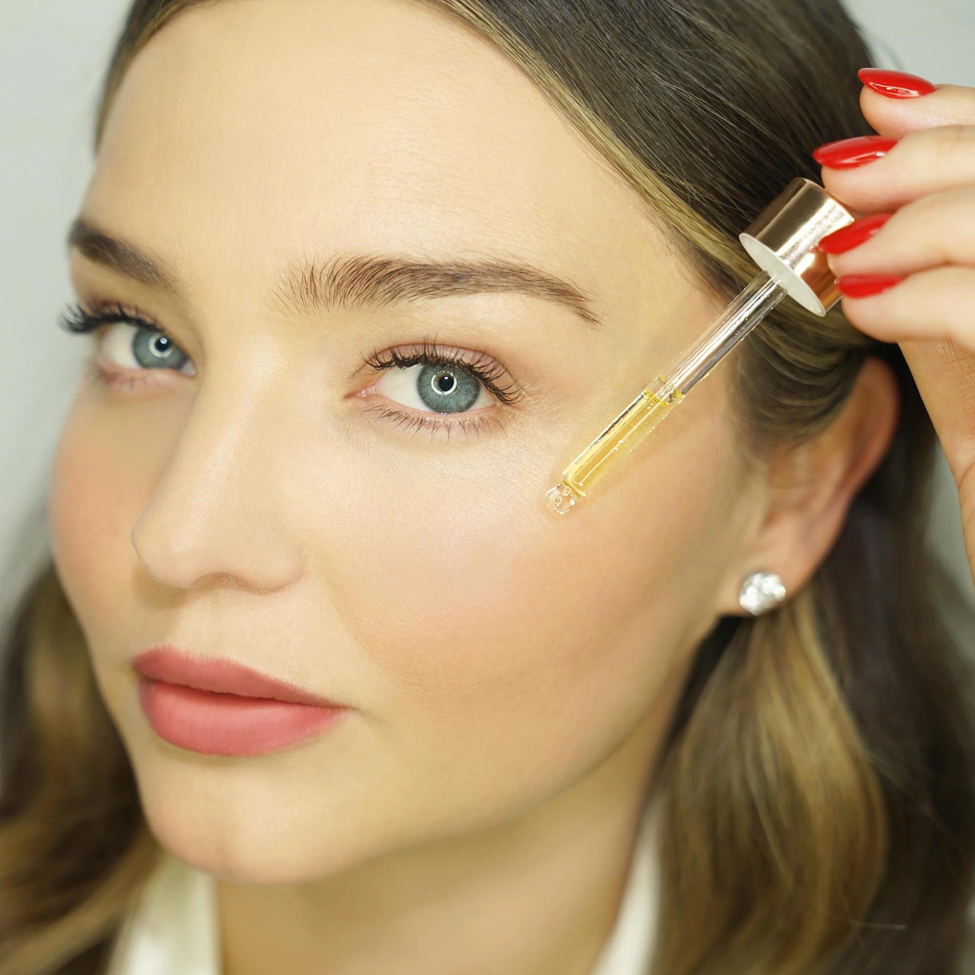 Noni mirdzoša sejas eļļa 30 ml - Kora Organics