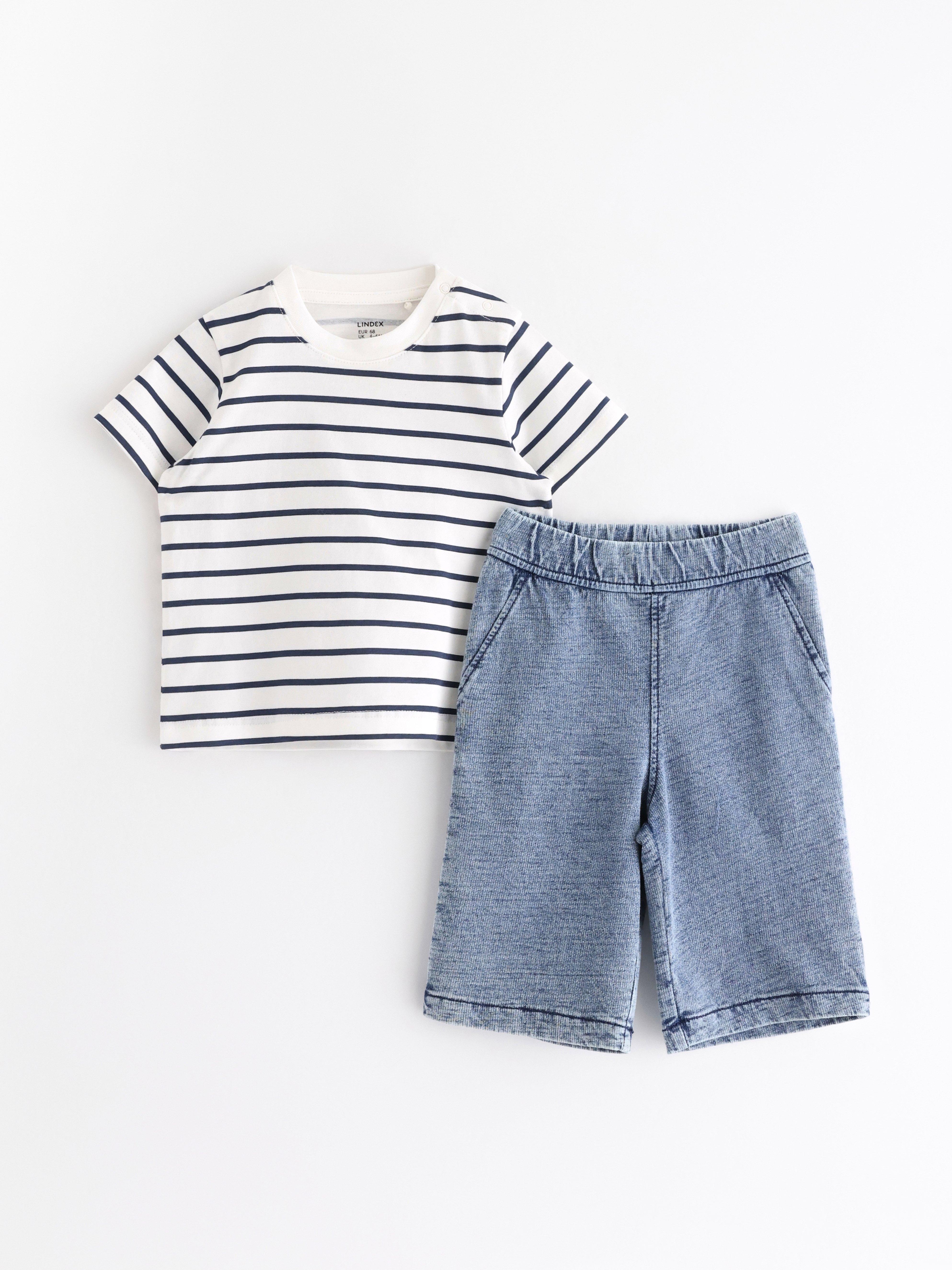 Conjunto - camiseta e calça jeans clara