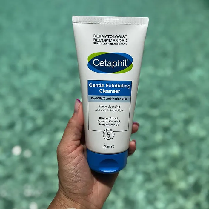 Cetaphil Delikatny Żel oczyszczający do twarzy z peelingiem