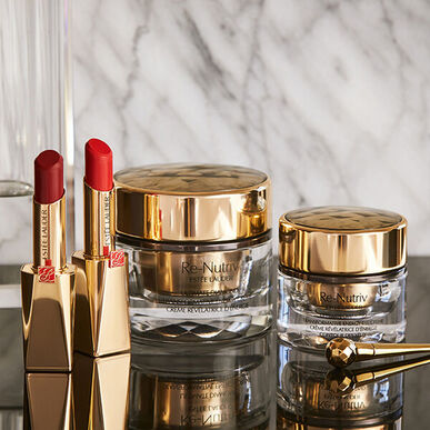 Estee Lauder Re-Nutriv Ultimate Diamond Energy Creme Riche -kasvovoide tryffeliuutteella 50ml